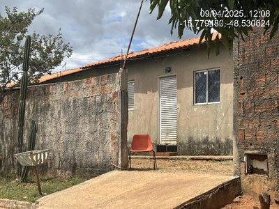 Casa, 2 quartos, 300 m² - Foto 1