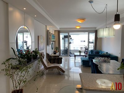 Apartamento, 3 quartos, 156 m² - Foto 2