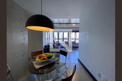 Apartamento, 2 quartos, 70 m² - Foto 2