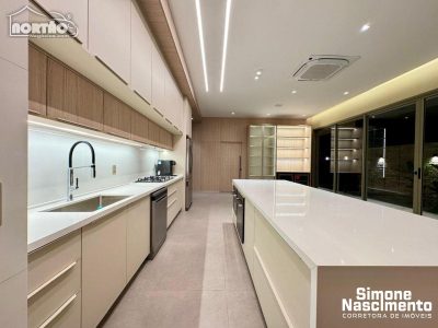 Casa, 1 quarto, 243 m² - Foto 2