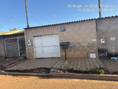 Casa, 2 quartos, 180 m² - Foto 1