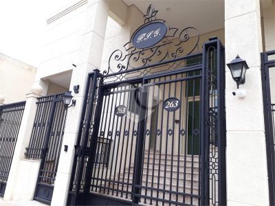 Cobertura, 3 quartos, 266 m² - Foto 2
