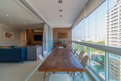 Apartamento, 3 quartos, 137 m² - Foto 2