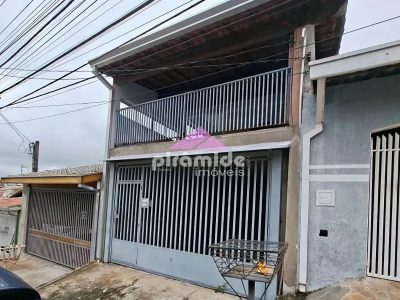 Casa, 3 quartos, 183 m² - Foto 1