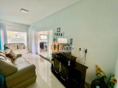 Sobrado, 4 quartos, 278 m² - Foto 1