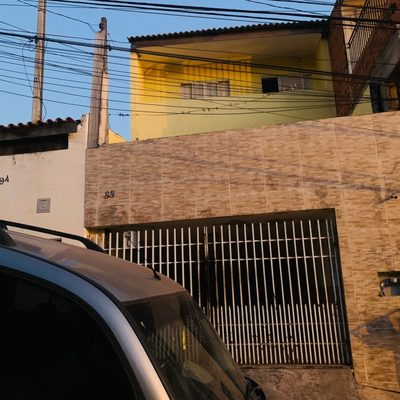Sobrado, 3 quartos, 210 m² - Foto 1