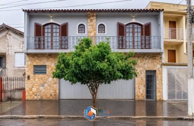 Casa, 3 quartos, 240 m² - Foto 1