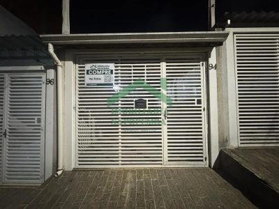 Casa, 2 quartos, 200 m² - Foto 1