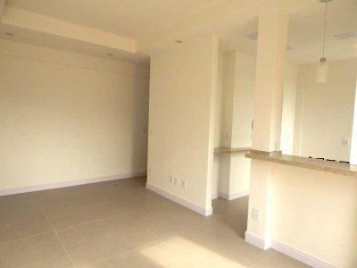 Apartamento, 2 quartos, 61 m² - Foto 1