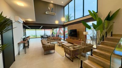 Casa, 5 quartos, 300 m² - Foto 1