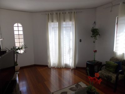 Casa, 4 quartos, 183 m² - Foto 2