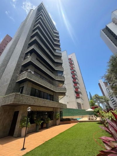 Apartamento, 4 quartos, 279 m² - Foto 2