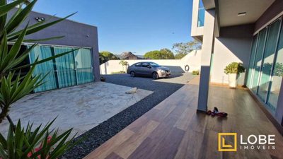 Casa, 3 quartos, 175 m² - Foto 1