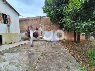 Casa, 3 quartos, 107 m² - Foto 1