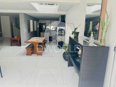 Sobrado, 4 quartos, 277 m² - Foto 2