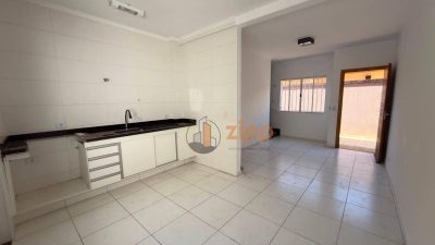 Casa, 2 quartos, 55 m² - Foto 1