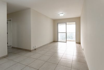 Apartamento, 2 quartos, 72 m² - Foto 2