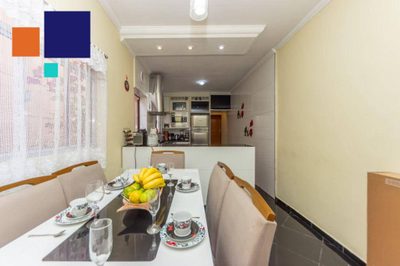 Sobrado, 3 quartos, 243 m² - Foto 4