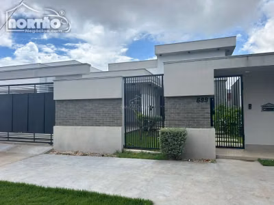 Casa, 3 quartos, 210 m² - Foto 1