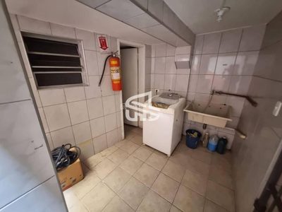 Casa, 5 quartos, 162 m² - Foto 2