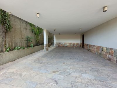 Casa, 3 quartos, 310 m² - Foto 2