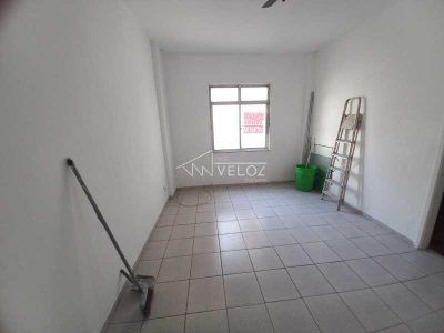 Apartamento, 1 quarto, 32 m² - Foto 2