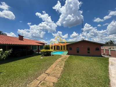 Casa, 4 quartos, 1000 m² - Foto 1