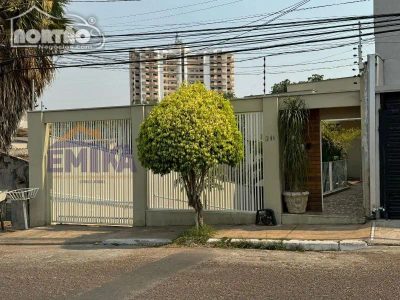 Casa, 3 quartos, 381 m² - Foto 1