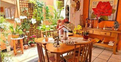 Casa, 3 quartos, 175 m² - Foto 1