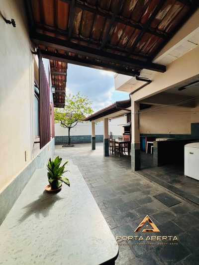 Casa, 3 quartos, 250 m² - Foto 3