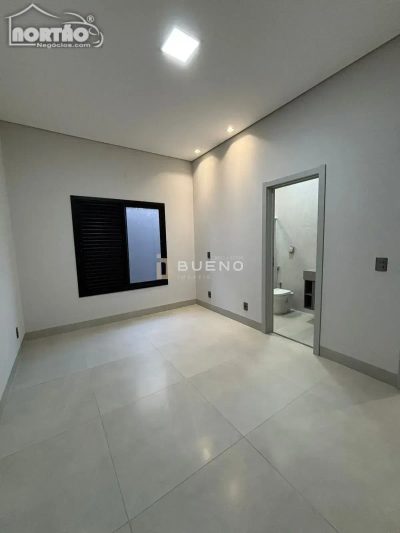 Casa, 1 quarto, 180 m² - Foto 4