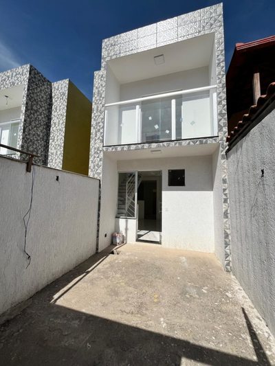 Casa, 3 quartos, 70 m² - Foto 1