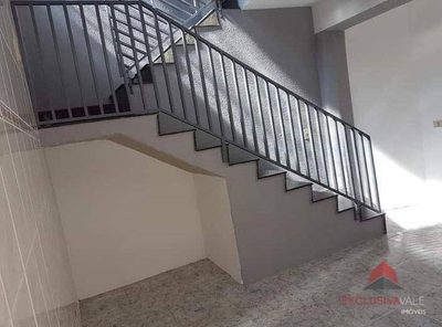 Casa, 4 quartos, 220 m² - Foto 1
