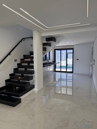 Sobrado, 4 quartos, 204 m² - Foto 2