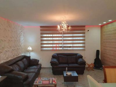 Sobrado, 3 quartos, 278 m² - Foto 1