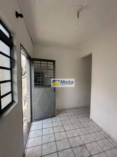 Casa, 1 quarto, 30 m² - Foto 3