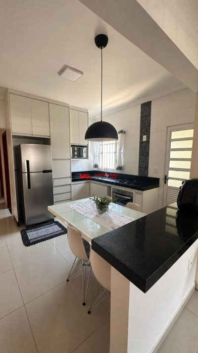 Casa, 2 quartos, 200 m² - Foto 4