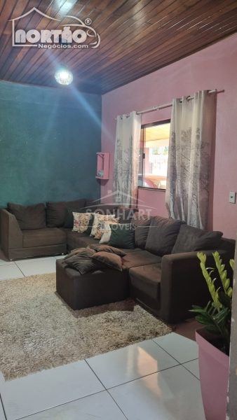Casa, 4 quartos, 131 m² - Foto 2