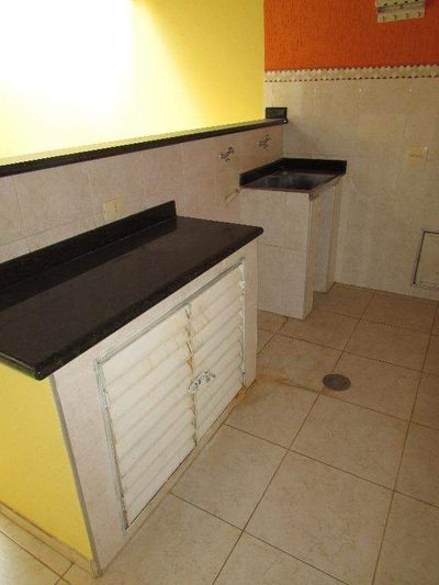 Casa, 2 quartos, 254 m² - Foto 4