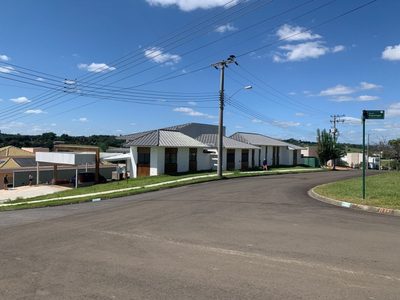 Sobrado, 3 quartos, 350 m² - Foto 1