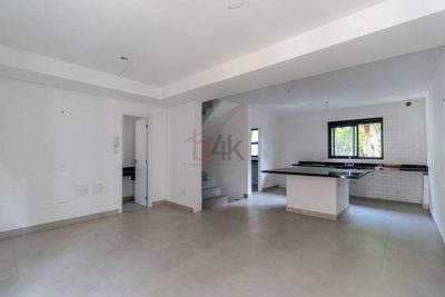 Casa, 3 quartos, 230 m² - Foto 1