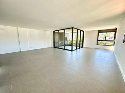 Apartamento, 4 quartos, 211 m² - Foto 2