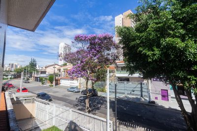 Casa, 6 quartos, 210 m² - Foto 1