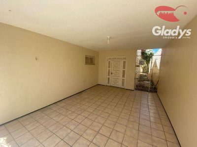 Casa, 3 quartos, 260 m² - Foto 3
