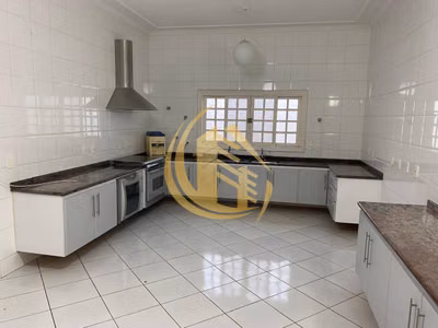Sobrado, 3 quartos, 360 m² - Foto 3