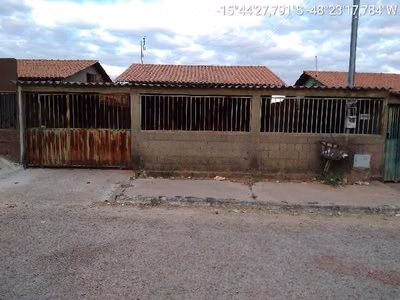 Casa, 2 quartos, 55 m² - Foto 1