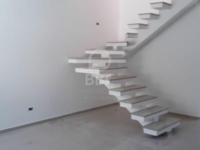 Sobrado, 3 quartos, 220 m² - Foto 2
