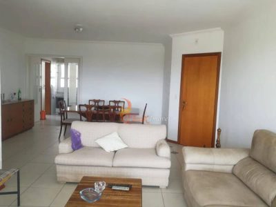 Apartamento, 3 quartos, 136 m² - Foto 1