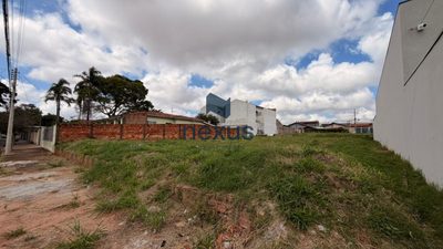 Terreno, 300 m² - Foto 1