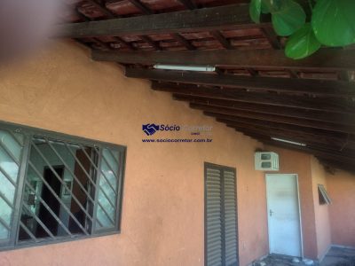 Chácara, 2 quartos, 1008 m² - Foto 2